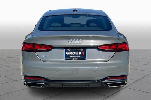 2025 Audi A5 Sportback S line Premium