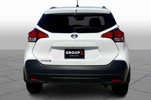 2018 Nissan Kicks S