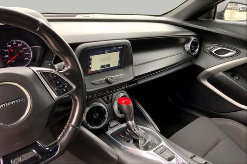 Mosaic Black Metallic 2017 Chevrolet Camaro 1LT