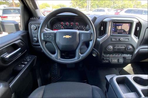 Black 2024 Chevrolet Silverado 2500 Custom