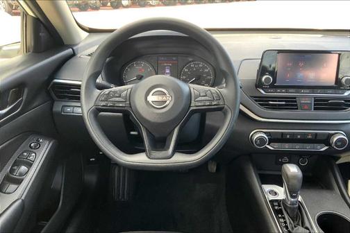 2023 Nissan Altima 2.5 S