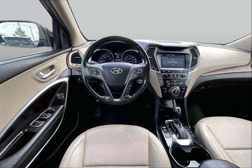 Platinum Graphite 2018 Hyundai Santa Fe Sport 2.4L