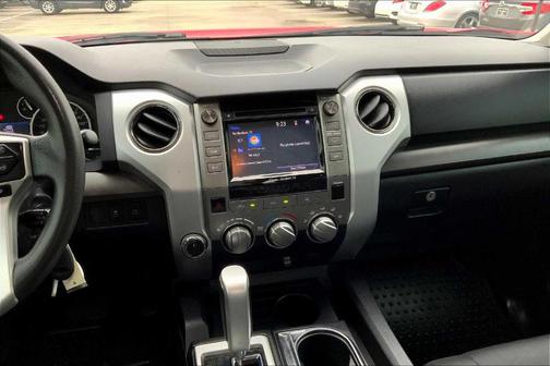 2015 Toyota Tundra SR5