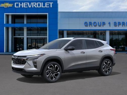 Gray 2026 Chevrolet Trax 2RS