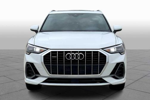 2021 Audi Q3 45 S line Premium