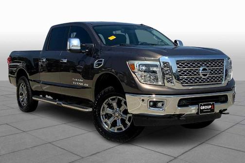 2017 Nissan Titan XD SL