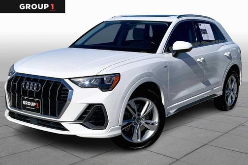 2021 Audi Q3 45 S line Premium