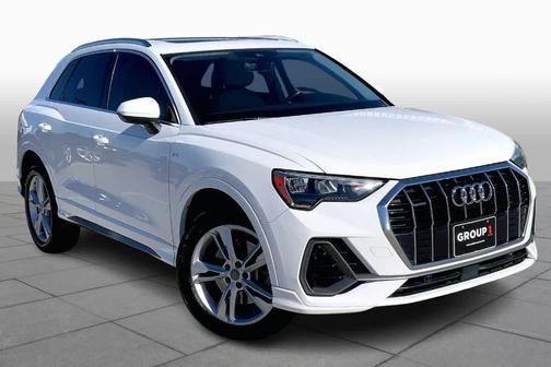2021 Audi Q3 45 S line Premium
