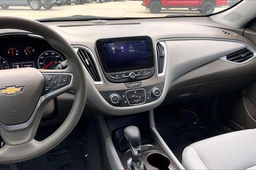 2022 Chevrolet Malibu 1LS