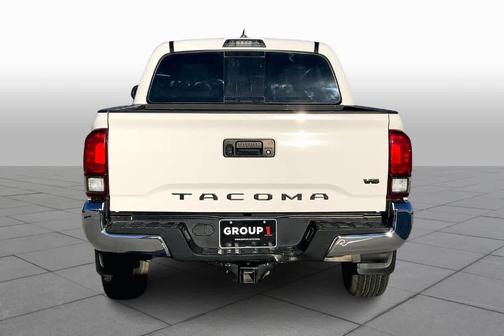 2022 Toyota Tacoma SR5