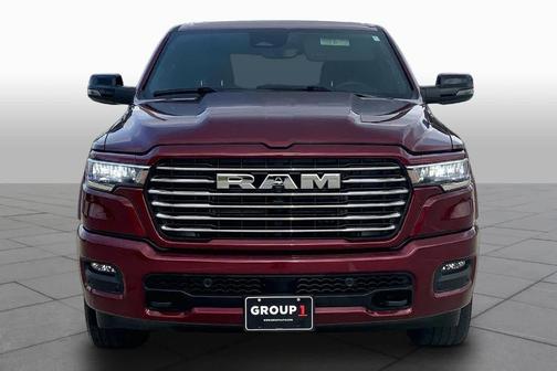 Delmonico Red Pearlcoat 2025 RAM 1500 Laramie