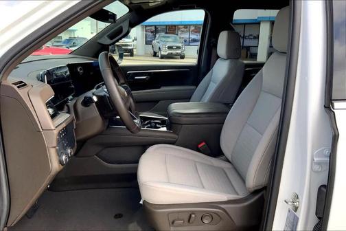 2025 Chevrolet Tahoe LS