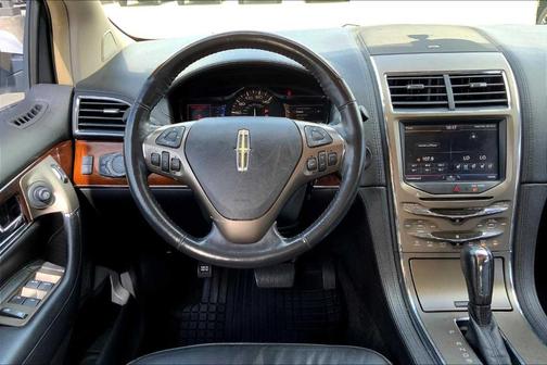 2013 Lincoln MKX Base