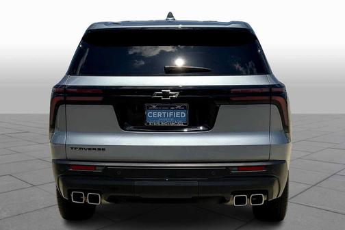 2024 Chevrolet Traverse LS