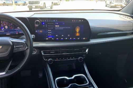 2024 Chevrolet Traverse LS