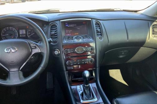 2017 INFINITI QX50 Base
