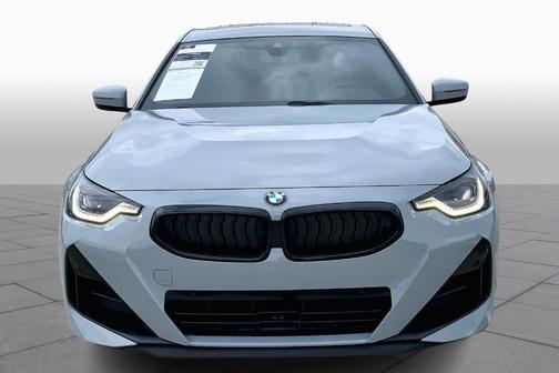 2022 BMW 230 i