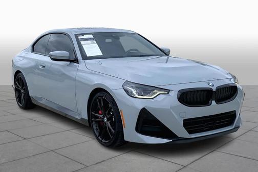 2022 BMW 230 i