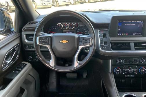 2023 Chevrolet Suburban LS