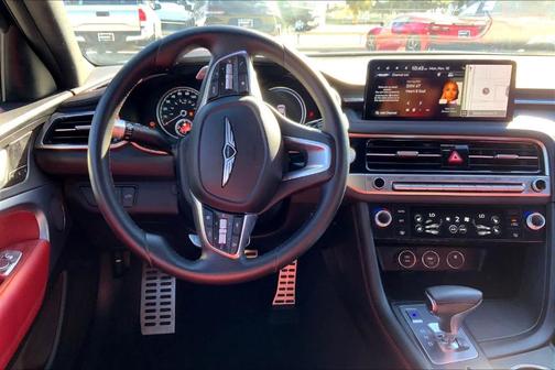 2025 Genesis G70 2.5T