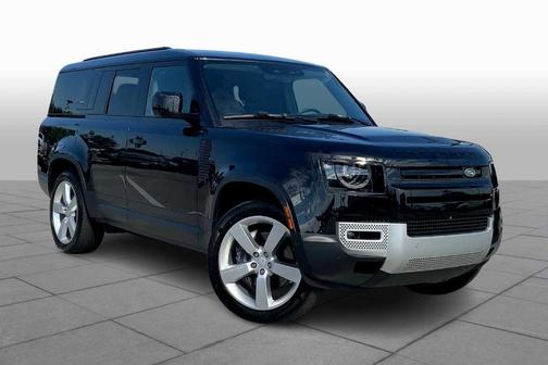 2023 Land Rover Defender SE