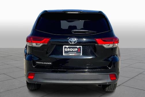 2019 Toyota Highlander LE
