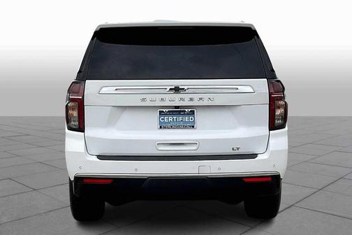 2022 Chevrolet Suburban LT