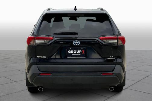 2020 Toyota RAV4 Hybrid LE