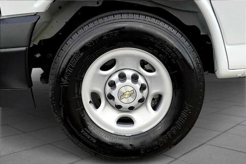 2024 Chevrolet Express 2500 Work Van