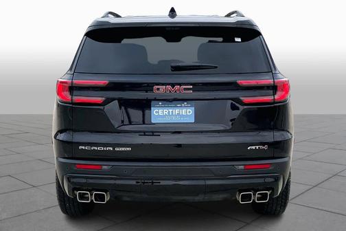 2025 GMC Acadia AT4