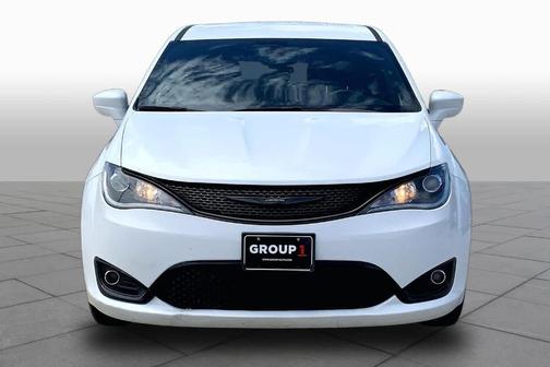 Bright White Clearcoat 2018 Chrysler Pacifica Touring Plus