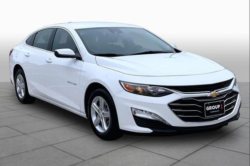 Summit White 2024 Chevrolet Malibu LT