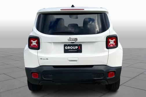 2023 Jeep Renegade Latitude