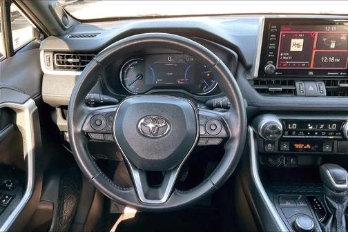 2020 Toyota RAV4 Hybrid XSE