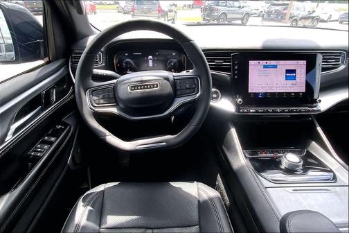 Diamond Black 2023 Jeep Wagoneer Series II