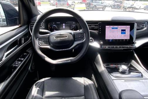 Diamond Black 2023 Jeep Wagoneer Series II