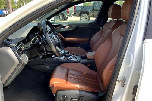 2023 Audi A4 45 S line Premium Plus
