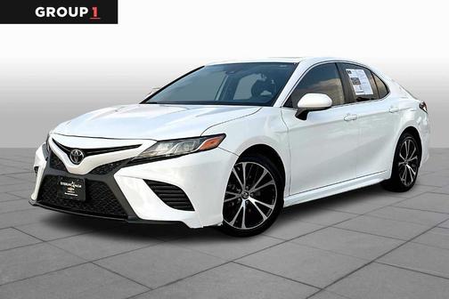 2019 Toyota Camry SE