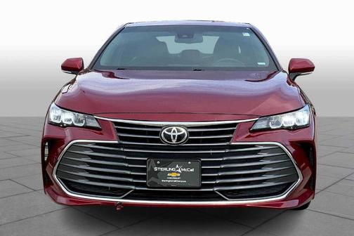 2022 Toyota Avalon XLE