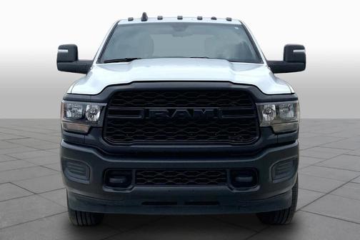 Bright White Clearcoat 2024 RAM 3500 Tradesman