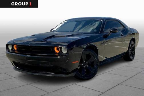 2016 Dodge Challenger SXT