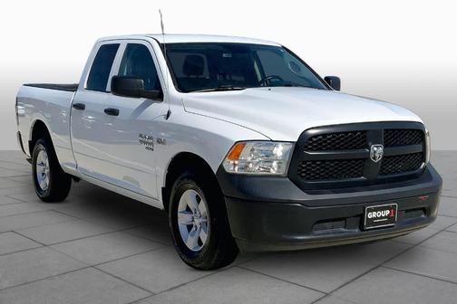 Bright White Clearcoat 2022 RAM 1500 Classic Tradesman