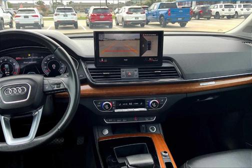 2023 Audi Q5 45 S line Premium Plus