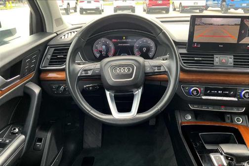 2023 Audi Q5 45 S line Premium Plus