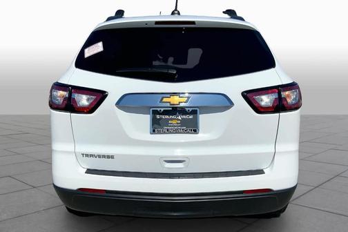 2017 Chevrolet Traverse LS