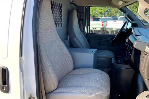 2022 Chevrolet Express 2500 Work Van