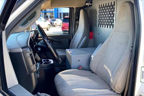 2022 Chevrolet Express 2500 Work Van