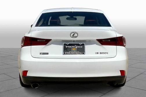 2016 Lexus IS 200t Base