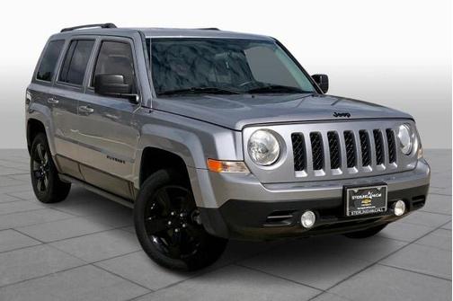 Photo 2 of 35 of 2014 Jeep Patriot Sport