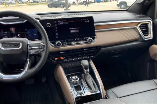2024 GMC Canyon Denali